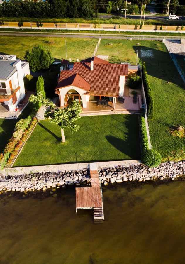 Balaton View Apartment Balatonboglar Bagian luar foto