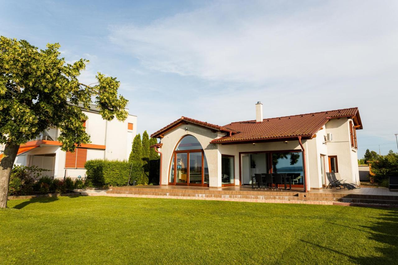 Balaton View Apartment Balatonboglar Bagian luar foto